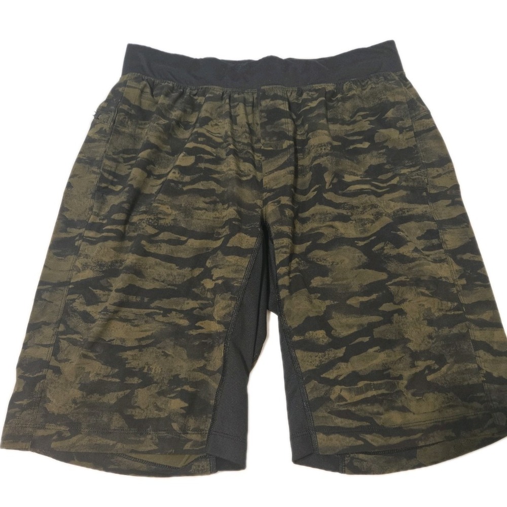 Lululemon Men's Pace Breaker Linerless Athletic Shorts Camo Print Pockets Large